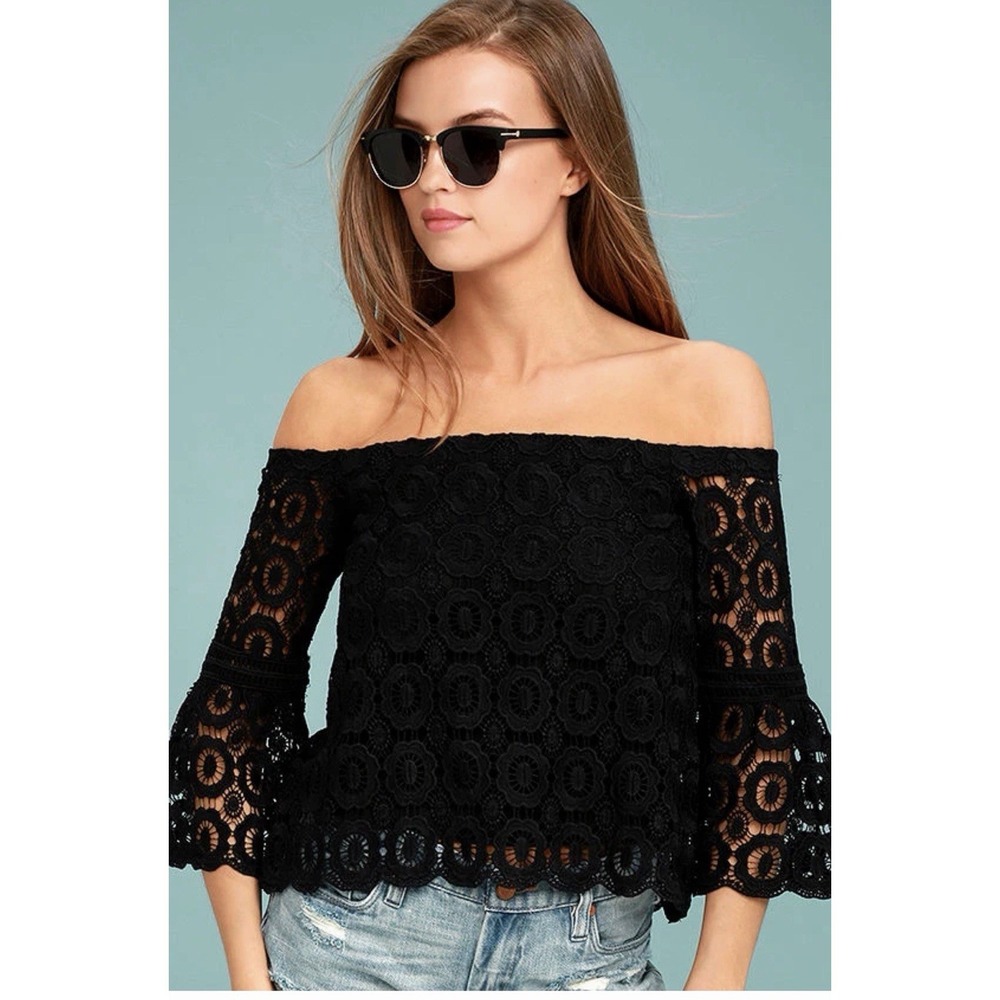 Lulus‎ Good Day Black Crochet Off The Shoulder Bell Sleeve Top Size Med Romantic